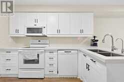 2 - 14 HUNTINGWOOD AVENUE | Dundas Ontario | Slide Image Thirty-three