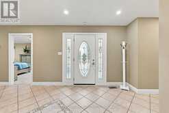 166 HILLCREST DRIVE | East Gwillimbury Ontario | Slide Image Five
