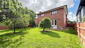 3185 PARKERHILL ROAD | Mississauga Ontario | Slide Image Forty-six