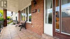 3185 PARKERHILL ROAD | Mississauga Ontario | Slide Image Four