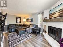 35 GERALD CRESCENT | Hamilton Ontario | Slide Image Fourteen