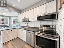 35 GERALD CRESCENT | Hamilton Ontario | Slide Image Eighteen