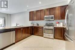 42 PROSSER CRESCENT | Georgina Ontario | Slide Image Nine