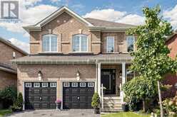 7 OCEANPEARL CRESCENT | Whitby Ontario | Slide Image Two