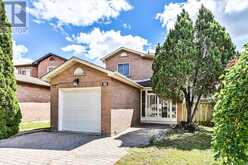 27 SAMANTHA CIRCLE | Richmond Hill Ontario | Slide Image Two