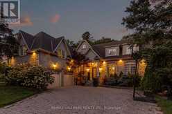 111 WOODHAVEN PARK DRIVE | Oakville Ontario | Slide Image One