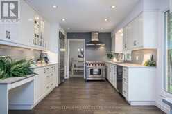 9 OAKRIDGE DRIVE | Barrie Ontario | Slide Image Thirteen