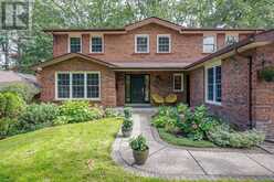 9 OAKRIDGE DRIVE | Barrie Ontario | Slide Image One