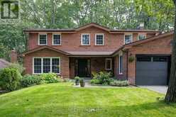 9 OAKRIDGE DRIVE | Barrie Ontario | Slide Image Three