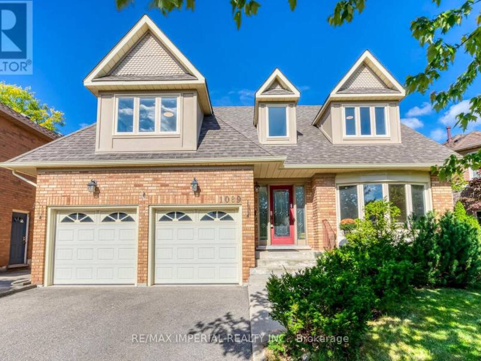 1089 GLEN VALLEY ROAD, Oakville, Ontario L6M 3K4