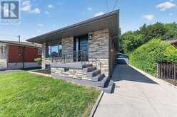 26 PARKLANDS DRIVE | Hamilton Ontario | Slide Image Two