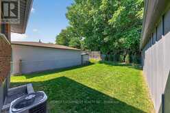26 PARKLANDS DRIVE | Hamilton Ontario | Slide Image Thirty