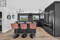 26 PARKLANDS DRIVE | Hamilton Ontario | Slide Image Eight