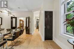 21 LAURIER AVENUE E | Toronto Ontario | Slide Image Twelve