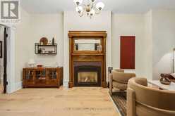 21 LAURIER AVENUE E | Toronto Ontario | Slide Image Six