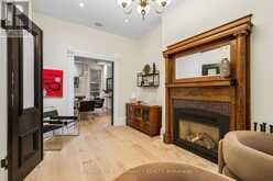 21 LAURIER AVENUE E | Toronto Ontario | Slide Image Nine