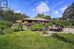 445 SELSEY DRIVE | Mississauga Ontario | Slide Image Five