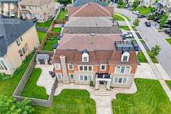 29 BLACK DIAMOND CRESCENT | Brampton Ontario | Slide Image Two
