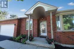 87 JENIFER DRIVE | Hamilton Ontario | Slide Image Two