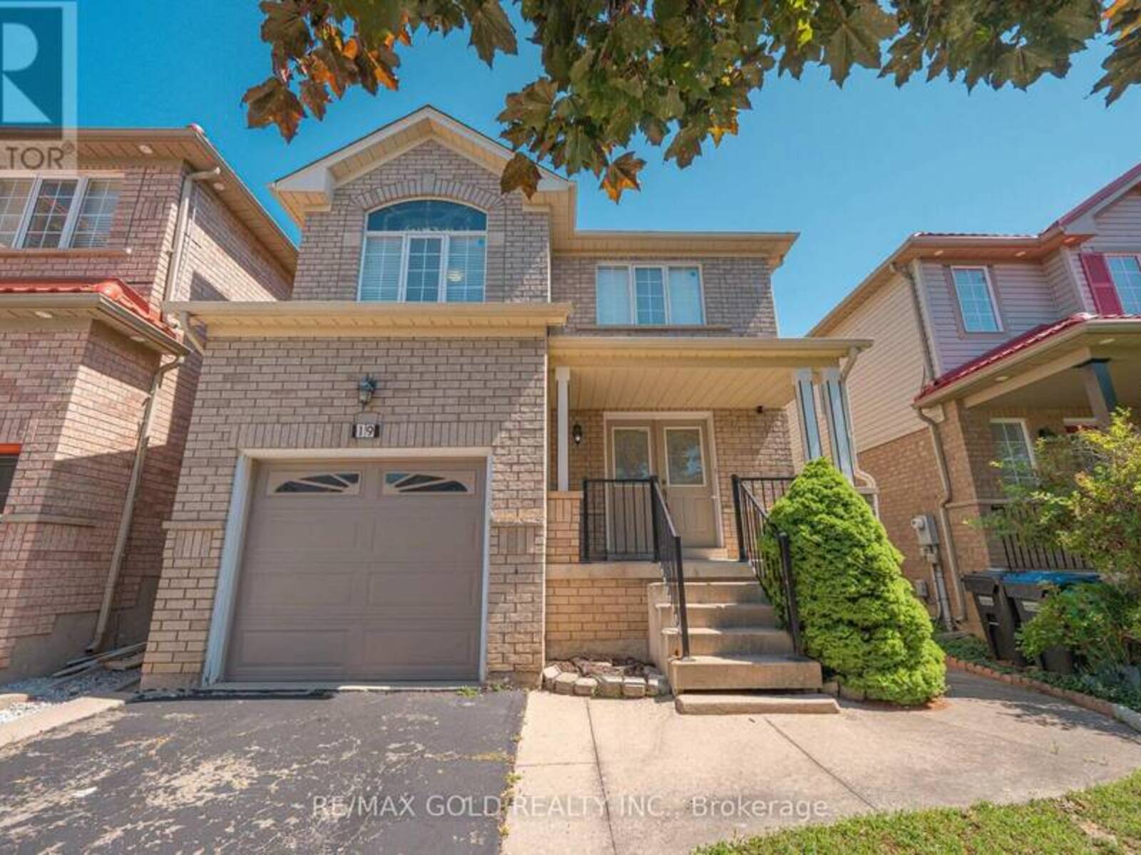 19 FLORENCE DRIVE, Brampton, Ontario L7A 2M4