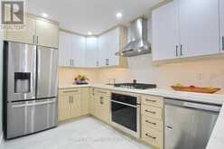 16 GLENCAIRN SQUARE | Brampton Ontario | Slide Image Seventeen