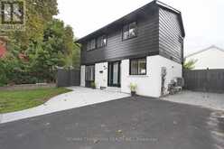 16 GLENCAIRN SQUARE | Brampton Ontario | Slide Image Two