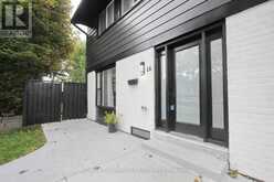 16 GLENCAIRN SQUARE | Brampton Ontario | Slide Image Three