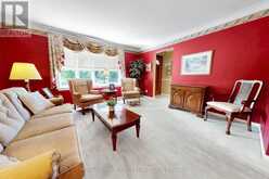 247 HALLMARK AVENUE | Toronto Ontario | Slide Image Eight