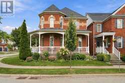 33 PASCOE DRIVE | Markham Ontario | Slide Image Three