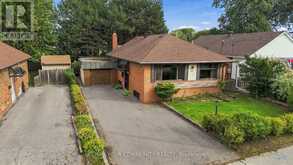 59 REDWATER DRIVE | Toronto Ontario | Slide Image Two