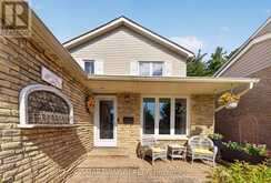 102 RAWLING CRESCENT | Brampton Ontario | Slide Image Two