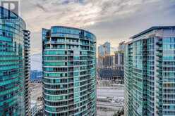 2305 - 352 FRONT STREET | Toronto Ontario | Slide Image Two