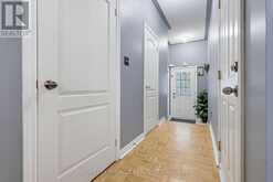 54 - 169 TOM TAYLOR CRESCENT | Newmarket Ontario | Slide Image Eight