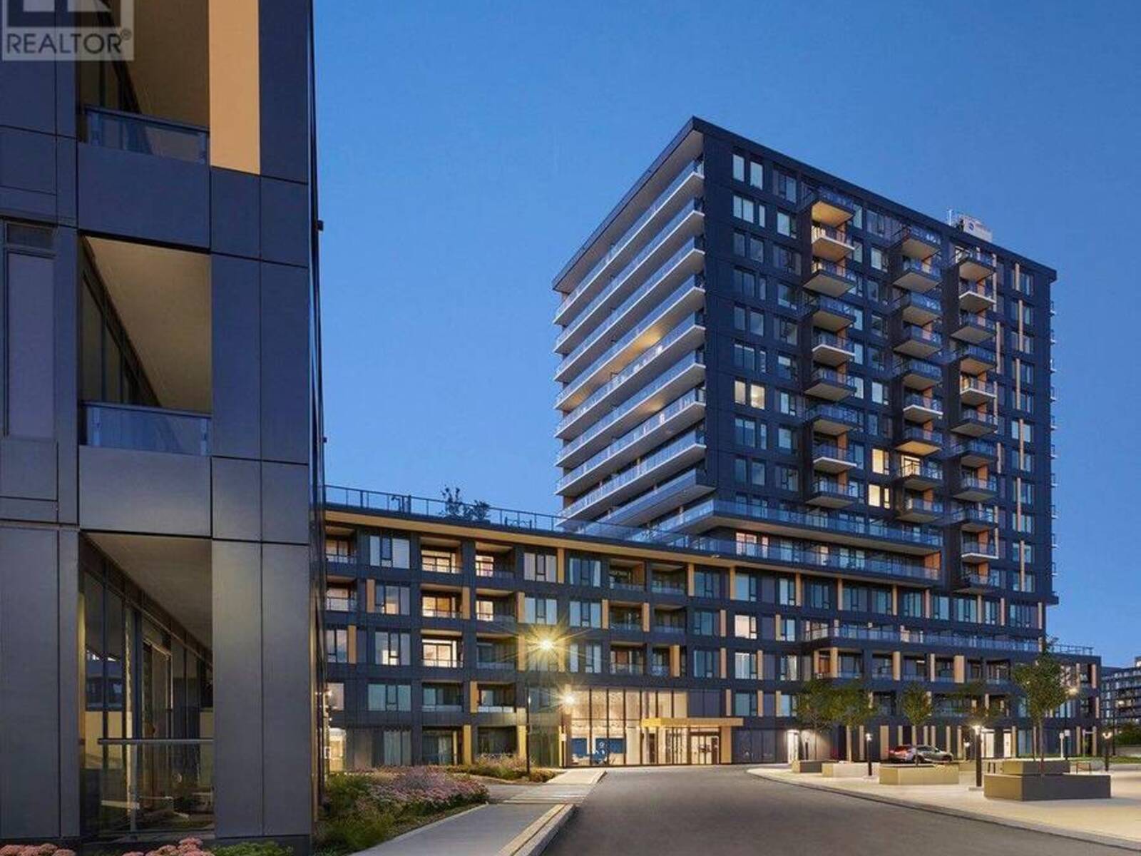 C1506 - 4878 POWERS COMMON, Burlington, Ontario L7M 2B4