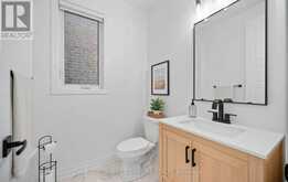 479 VIOLET GATE | Milton Ontario | Slide Image Thirteen