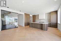 88 DUNCAN ROAD | Richmond Hill Ontario | Slide Image Nine