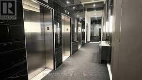 641 - 9471 YONGE STREET | Richmond Hill Ontario | Slide Image Five
