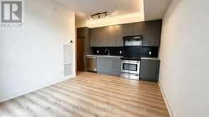 641 - 9471 YONGE STREET | Richmond Hill Ontario | Slide Image Six
