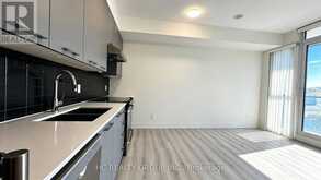 641 - 9471 YONGE STREET | Richmond Hill Ontario | Slide Image Nine