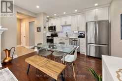 3 - 69 UPPER CANADA DRIVE | Toronto Ontario | Slide Image Fifteen