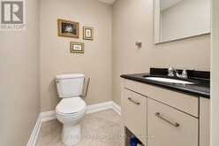 3 - 69 UPPER CANADA DRIVE | Toronto Ontario | Slide Image Eighteen