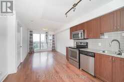 908 - 376 HIGHWAY 7 STREET E | Richmond Hill Ontario | Slide Image Twelve