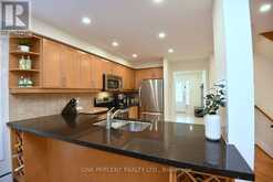 89 BLUE SKY TRAIL | Hamilton Ontario | Slide Image Twelve