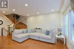 89 BLUE SKY TRAIL | Hamilton Ontario | Slide Image Nineteen