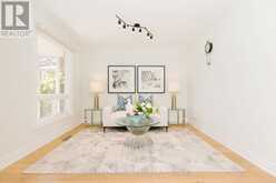 12 CHARNWOOD PLACE | Markham Ontario | Slide Image Four