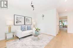 12 CHARNWOOD PLACE | Markham Ontario | Slide Image Six