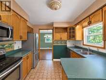 2490 YARMOUTH CRESCENT | Oakville Ontario | Slide Image Seventeen