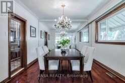 17 EALING DRIVE | Toronto Ontario | Slide Image Eleven
