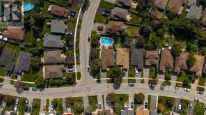 37 HICKLING TRAIL | Barrie Ontario | Slide Image Forty