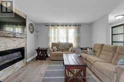 37 HICKLING TRAIL | Barrie Ontario | Slide Image Eight